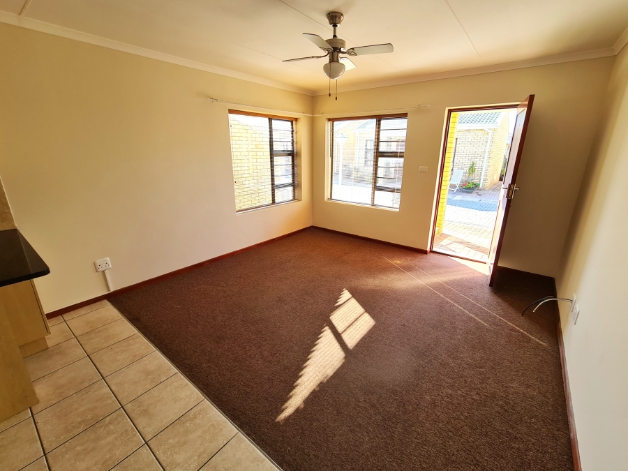 2 Bedroom Property for Sale in Jeffreys Bay Central Eastern Cape
